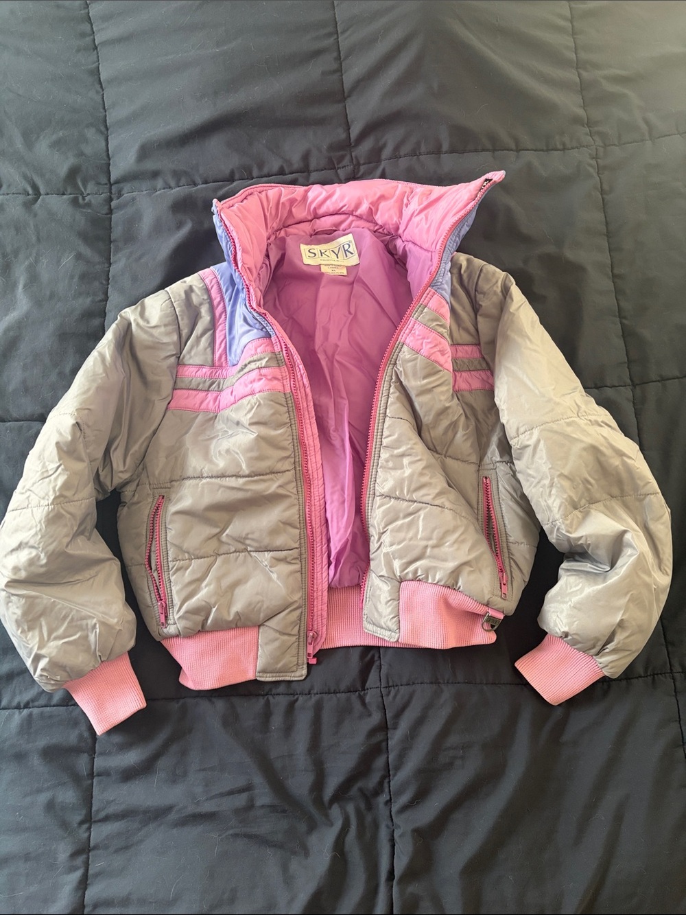 SKYR Gray Puffer Jacket with Pink Trim